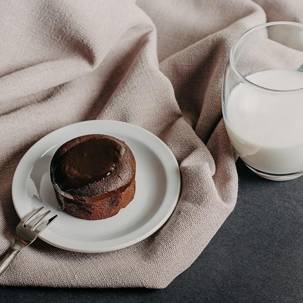 GÂTEAU PETIT LAVA CHOCOLAT (MI-CUIT) (PQT2)